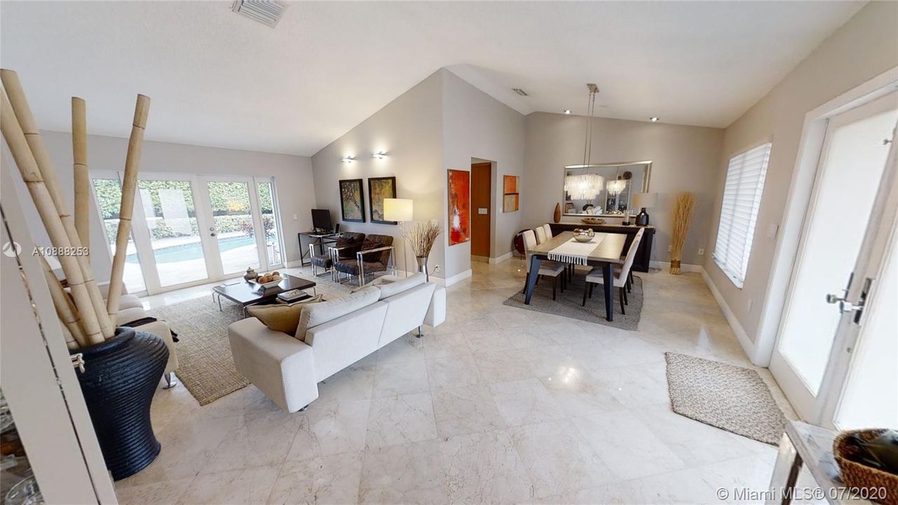 Recently Rented: $3,295 (3 beds, 2 baths, 1755 Square Feet)
