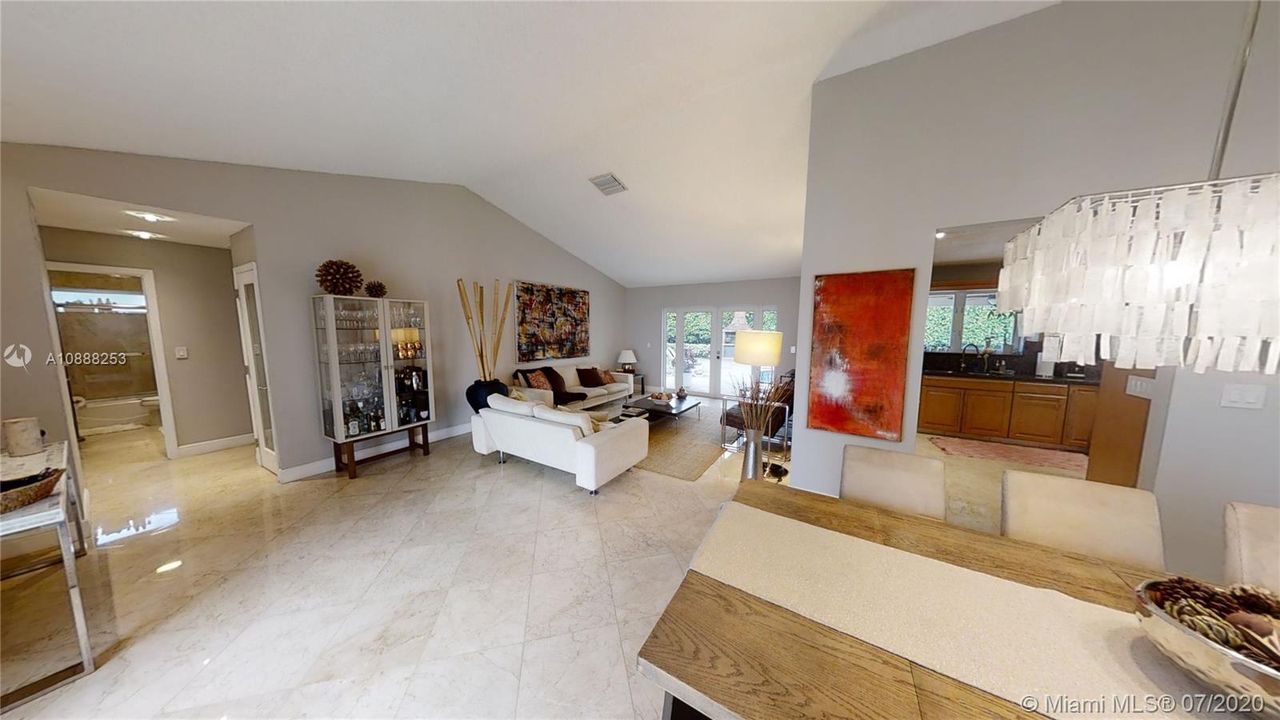 Recently Rented: $3,295 (3 beds, 2 baths, 1755 Square Feet)