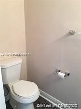 Недавно арендовано: $2,000 (2 спален, 2 ванн, 1131 Квадратных фут)