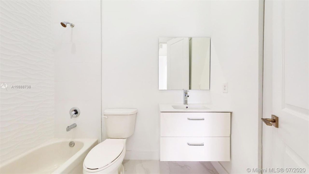 Vendido Recientemente: $615,000 (4 camas, 4 baños, 0 Pies cuadrados)
