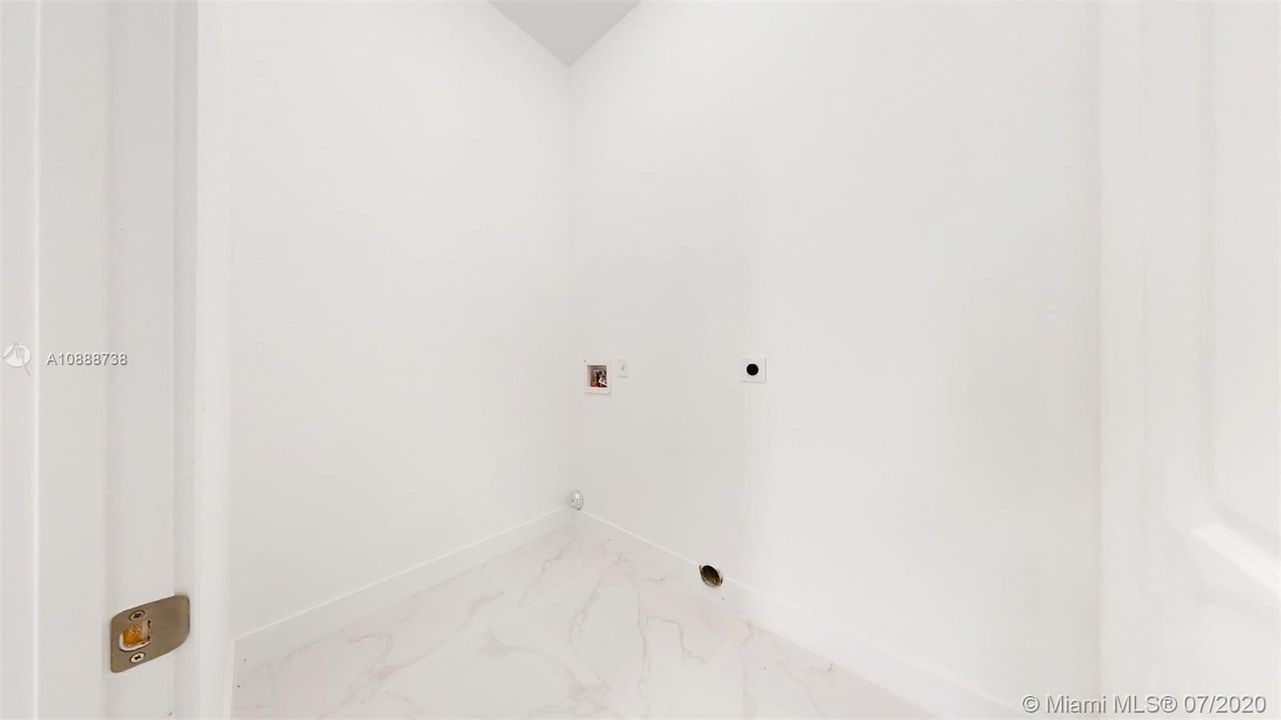 Vendido Recientemente: $615,000 (4 camas, 4 baños, 0 Pies cuadrados)