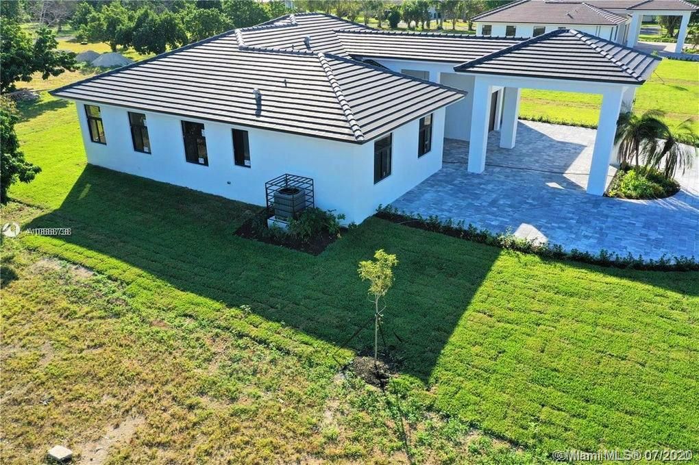 Vendido Recientemente: $615,000 (4 camas, 4 baños, 0 Pies cuadrados)