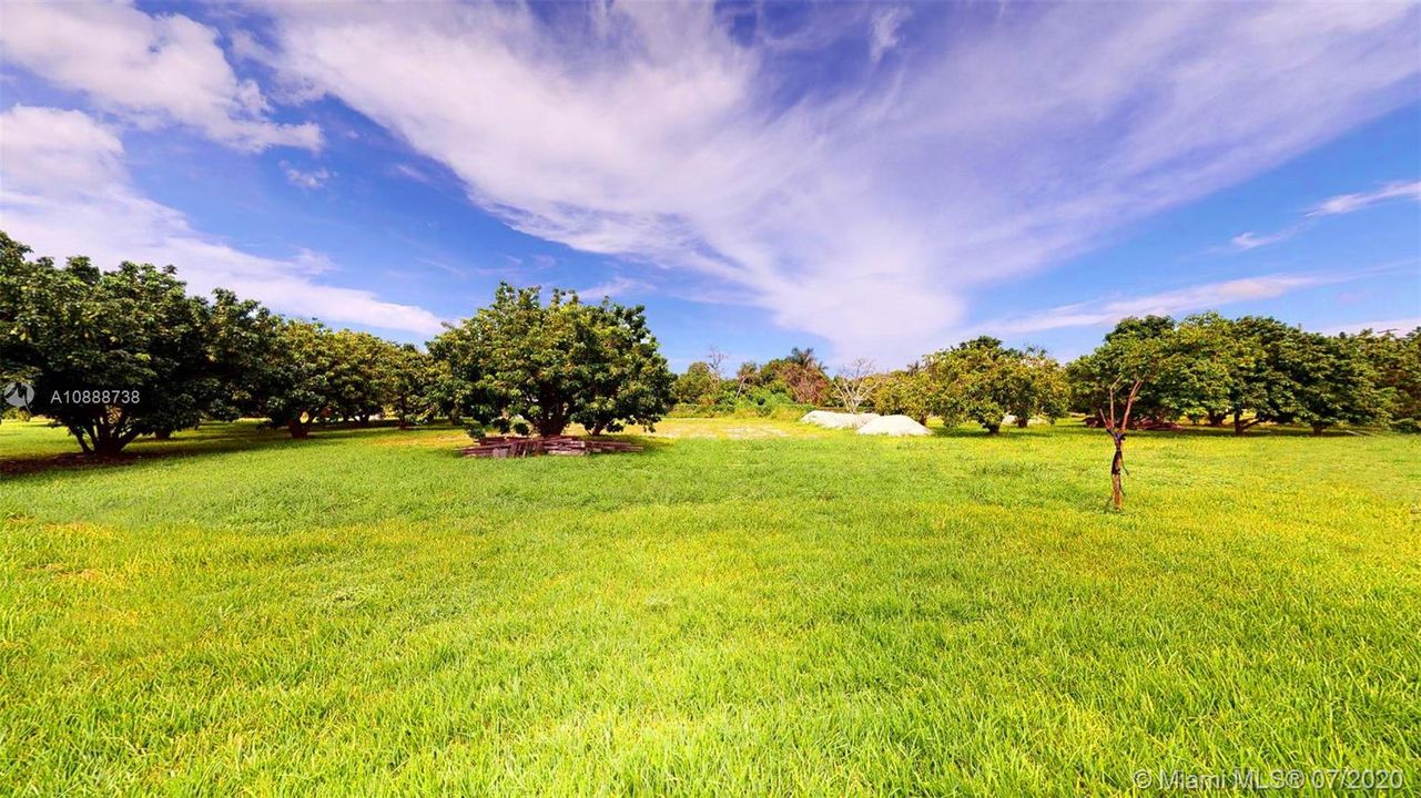 Vendido Recientemente: $615,000 (4 camas, 4 baños, 0 Pies cuadrados)