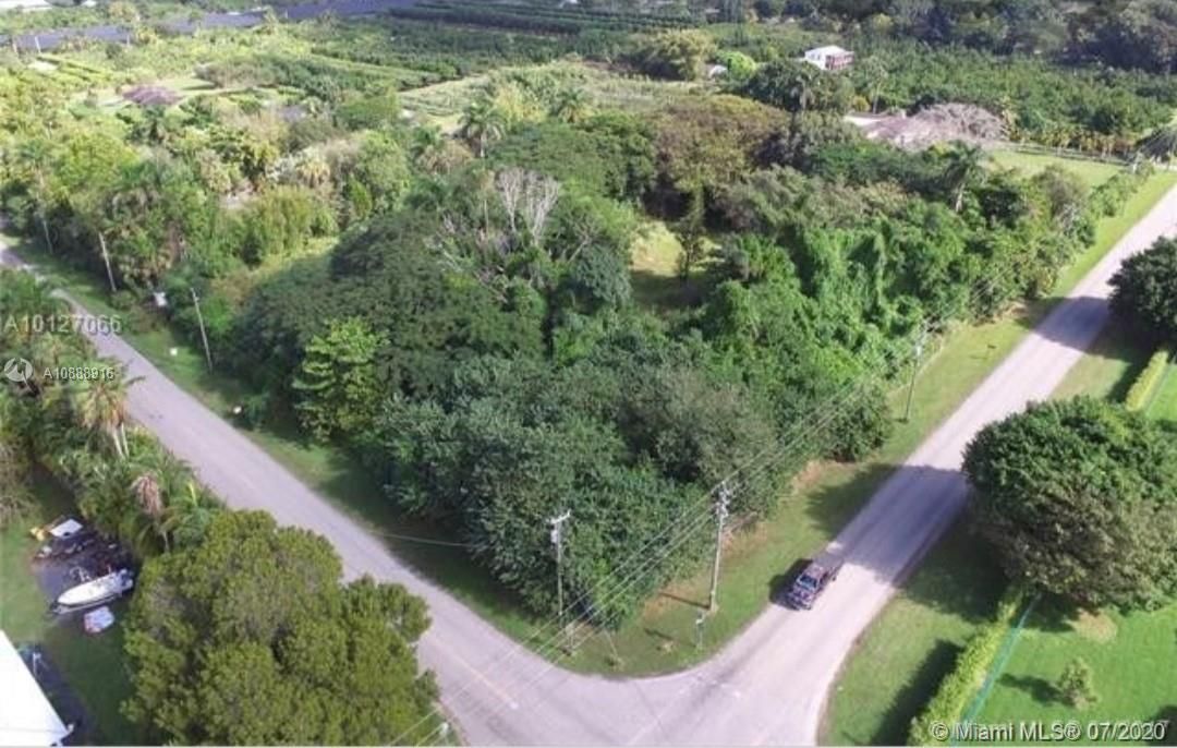 Vendido Recientemente: $315,000 (1.97 acres)