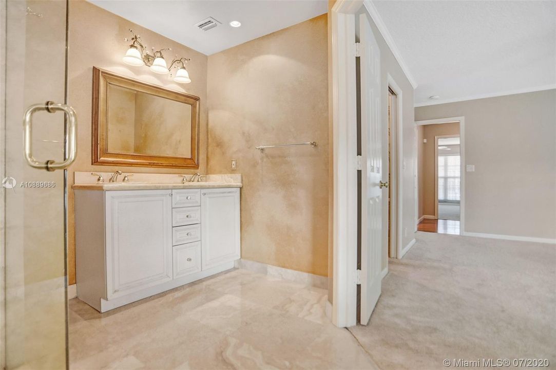 Недавно арендовано: $2,800 (3 спален, 2 ванн, 1618 Квадратных фут)