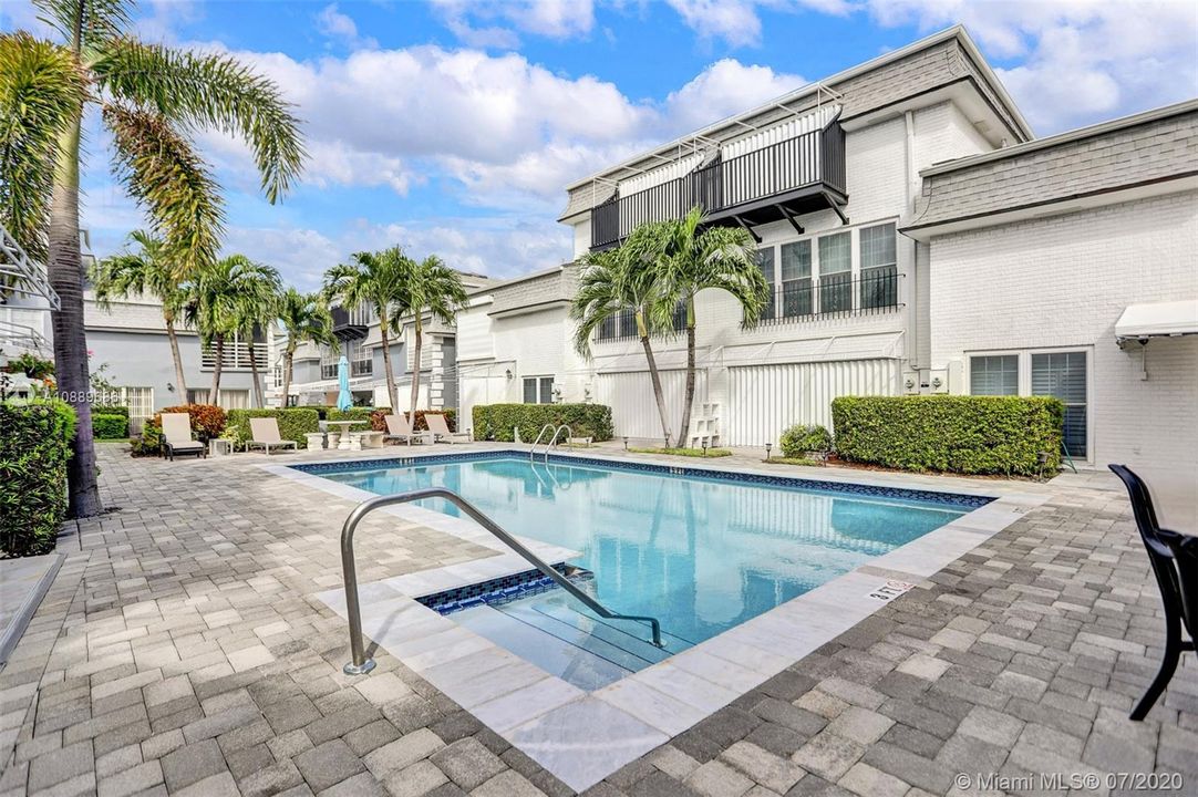 Недавно арендовано: $2,800 (3 спален, 2 ванн, 1618 Квадратных фут)