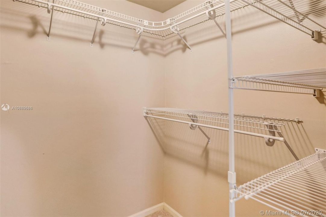 Недавно арендовано: $2,800 (3 спален, 2 ванн, 1618 Квадратных фут)