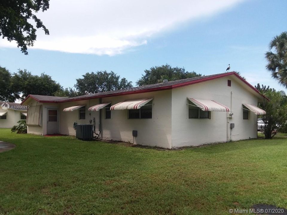 Vendido Recientemente: $189,000 (3 camas, 2 baños, 1287 Pies cuadrados)