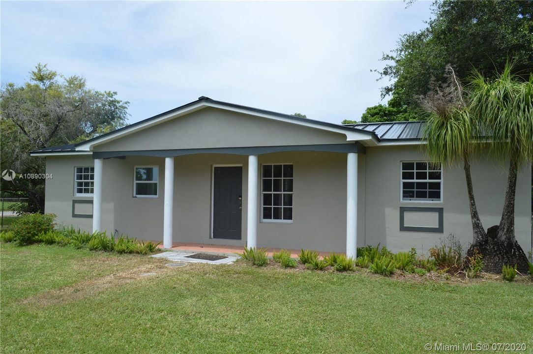 Recently Sold: $389,900 (3 beds, 2 baths, 1526 Square Feet)