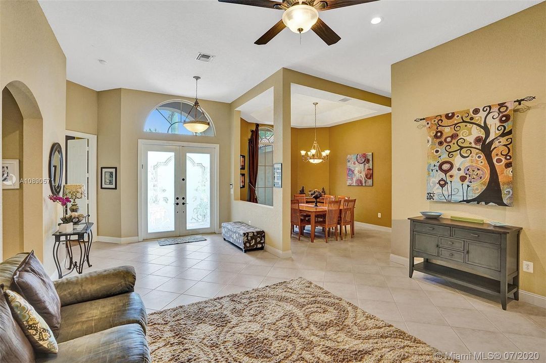 Recently Sold: $674,800 (5 beds, 3 baths, 0 Square Feet)