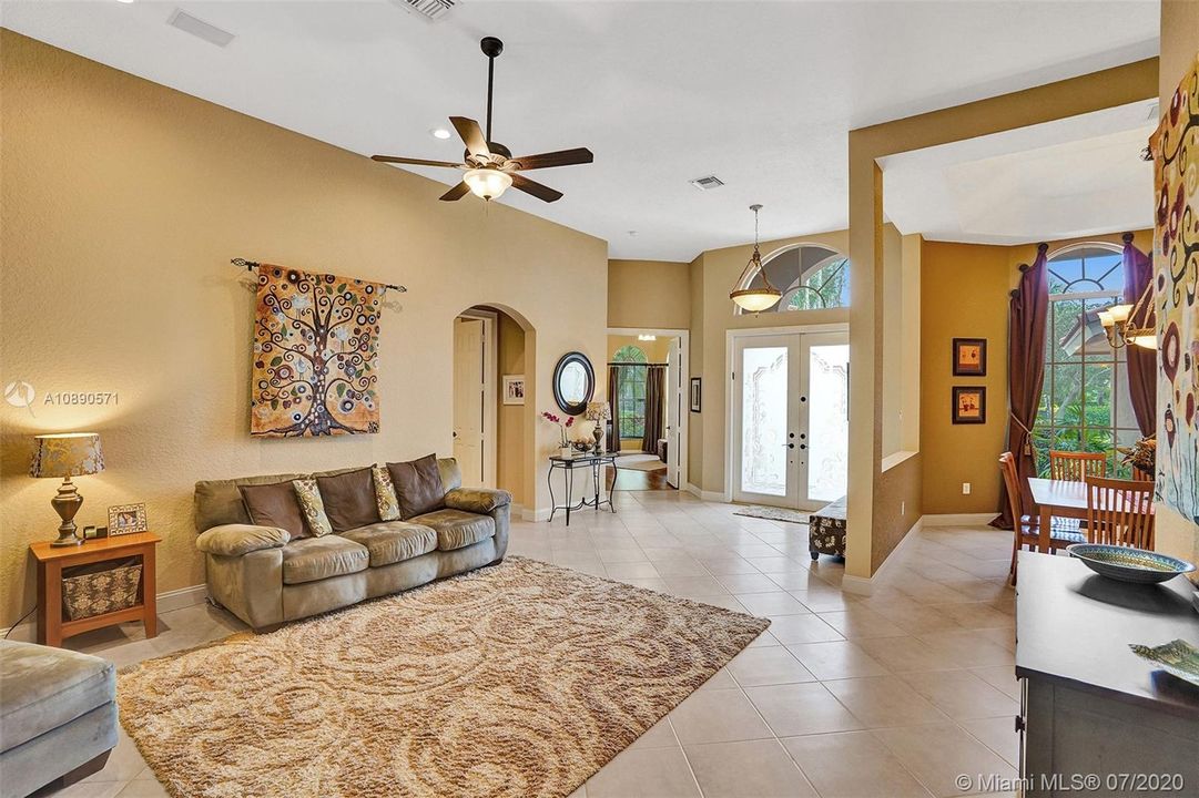 Recently Sold: $674,800 (5 beds, 3 baths, 0 Square Feet)