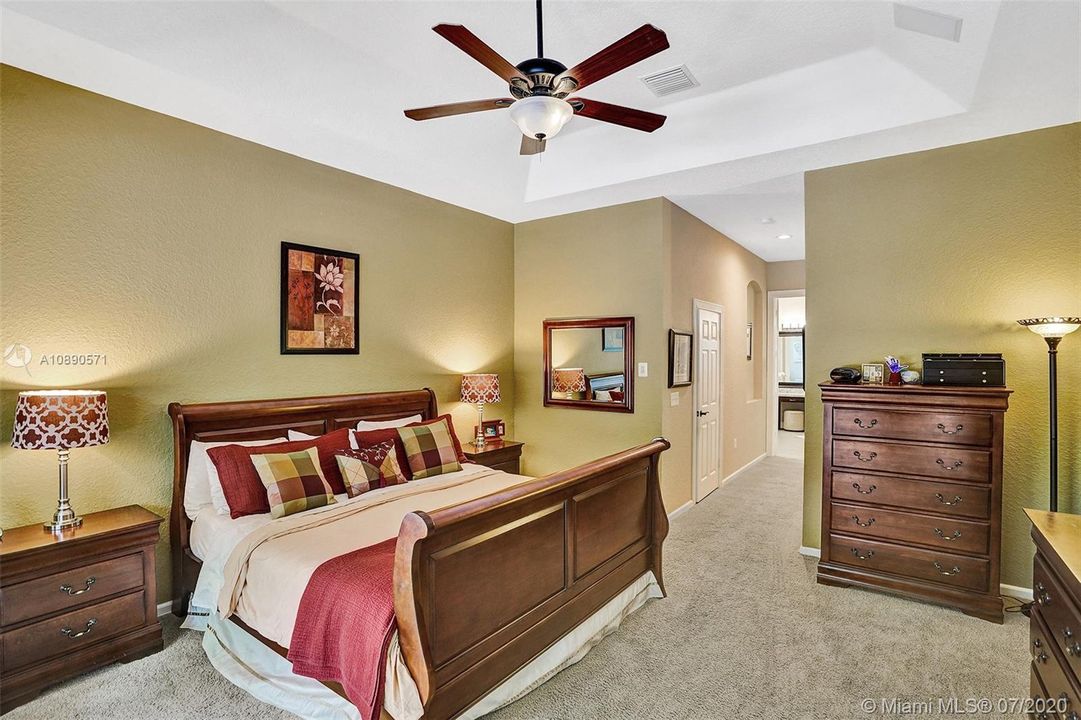 Recently Sold: $674,800 (5 beds, 3 baths, 0 Square Feet)