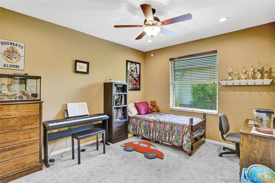 Recently Sold: $674,800 (5 beds, 3 baths, 0 Square Feet)