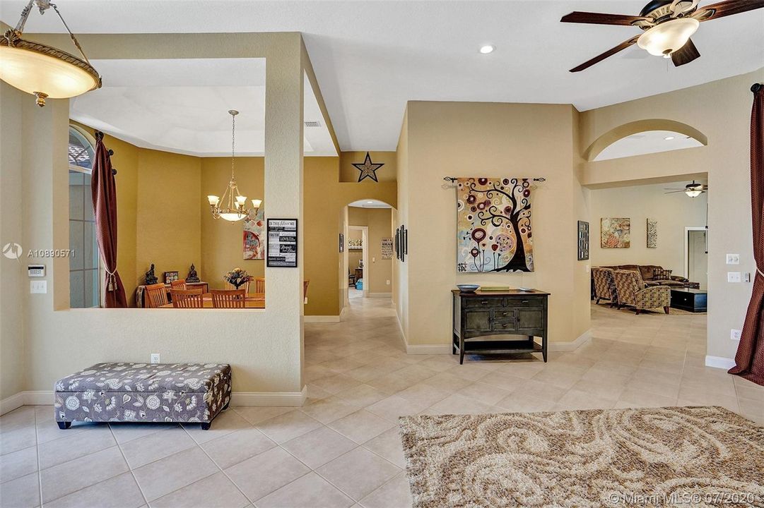 Recently Sold: $674,800 (5 beds, 3 baths, 0 Square Feet)