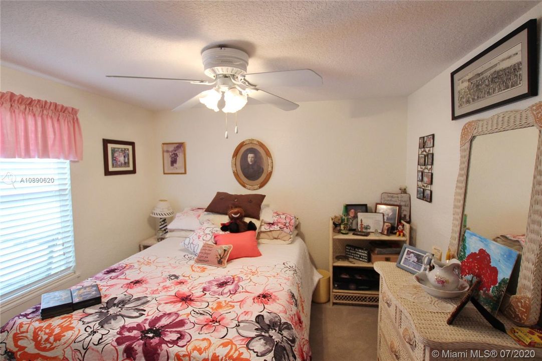 Recently Sold: $164,500 (3 beds, 2 baths, 0 Square Feet)