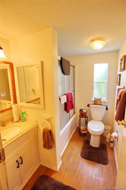 Recently Sold: $164,500 (3 beds, 2 baths, 0 Square Feet)