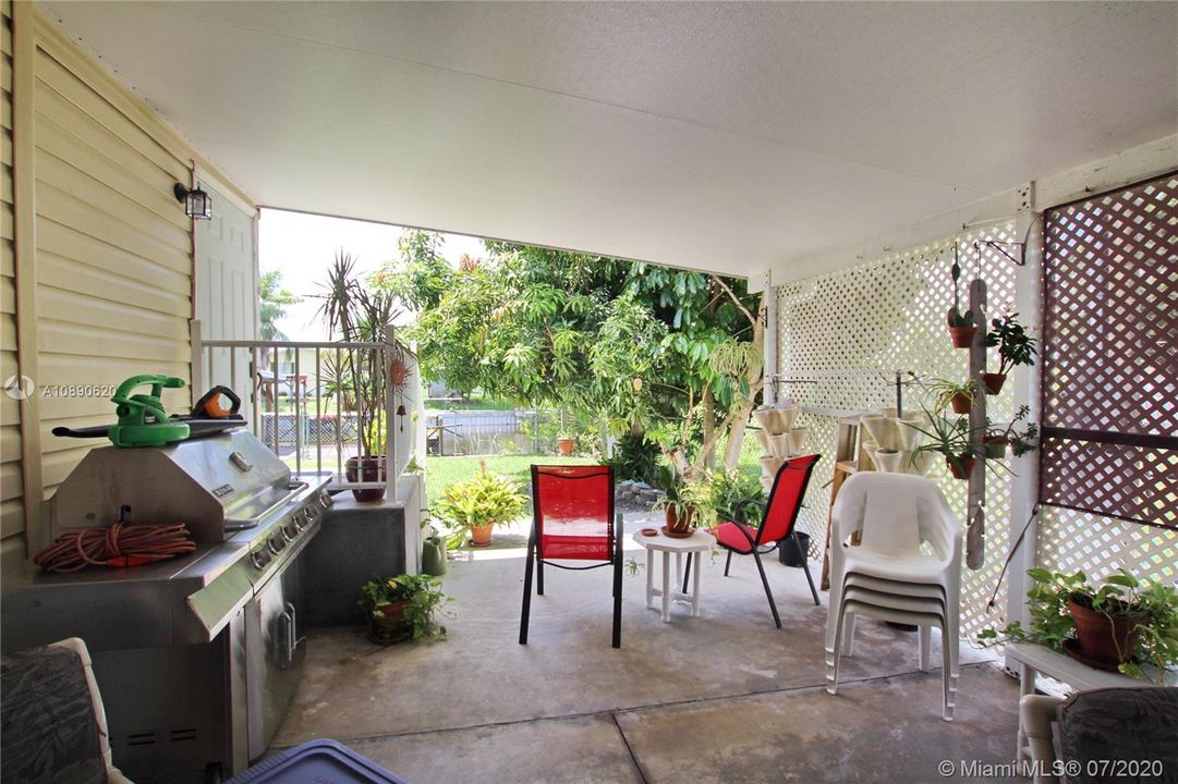 Recently Sold: $164,500 (3 beds, 2 baths, 0 Square Feet)