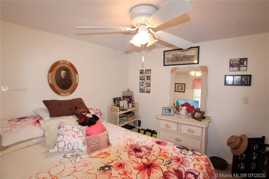 Recently Sold: $164,500 (3 beds, 2 baths, 0 Square Feet)