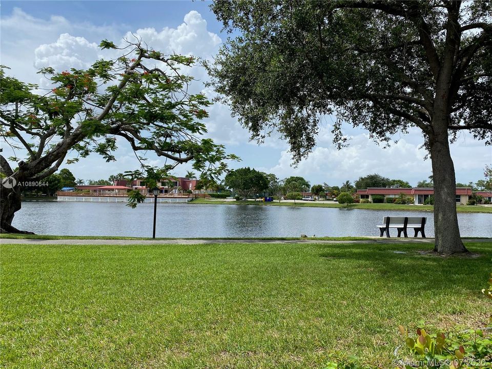 LAKE VIEW, WALKING PATH, CLUB HOUSE