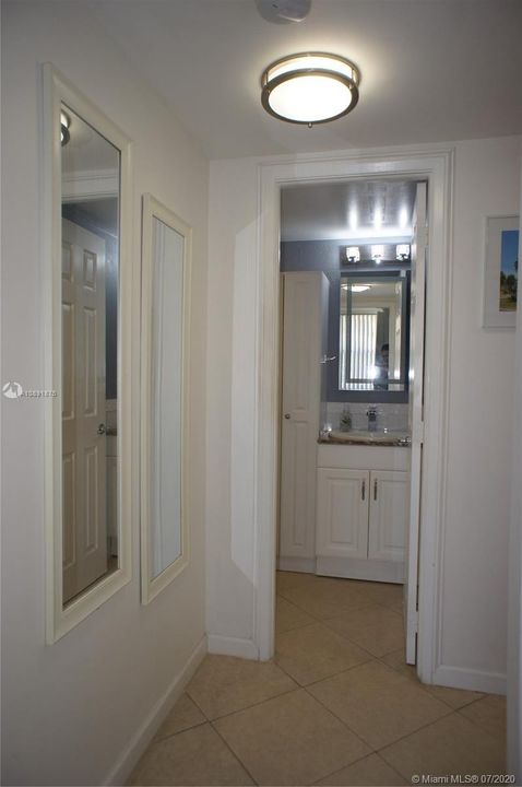 Vendido Recientemente: $120,000 (1 camas, 1 baños, 630 Pies cuadrados)