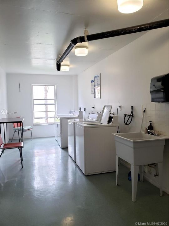 Vendido Recientemente: $120,000 (1 camas, 1 baños, 630 Pies cuadrados)