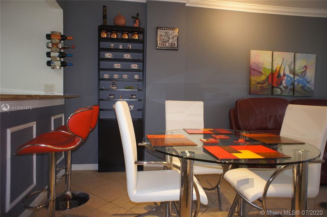 Vendido Recientemente: $120,000 (1 camas, 1 baños, 630 Pies cuadrados)