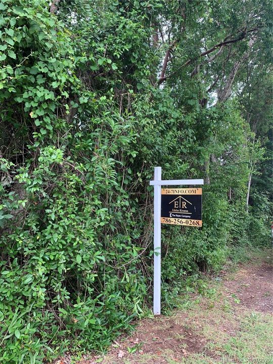 最近售出: $50,000 (0.06 acres)