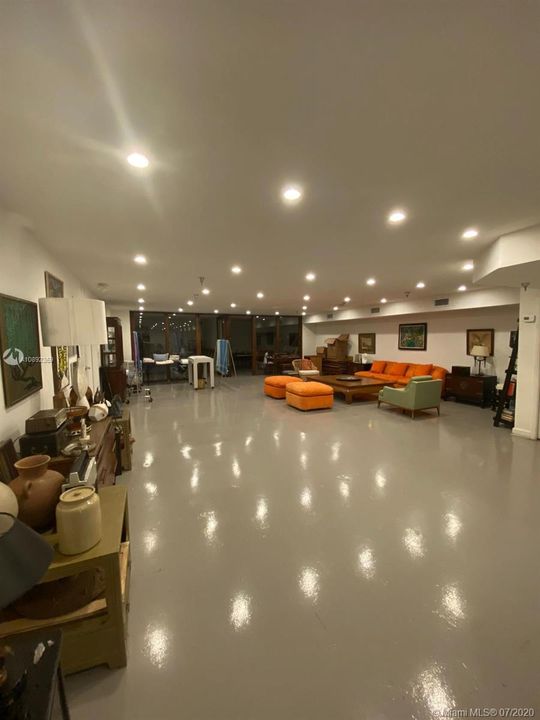 Recently Rented: $12 (0 beds, 0 baths, 5227 Square Feet)