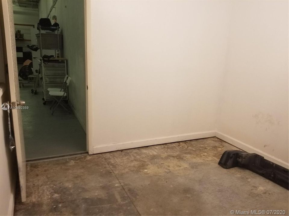 Recently Rented: $12 (0 beds, 0 baths, 5227 Square Feet)