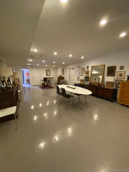 Recently Rented: $12 (0 beds, 0 baths, 5227 Square Feet)