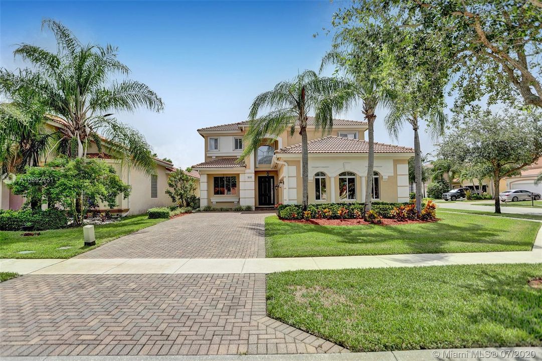 Front of home. Parking for 5 cars in driveway.
