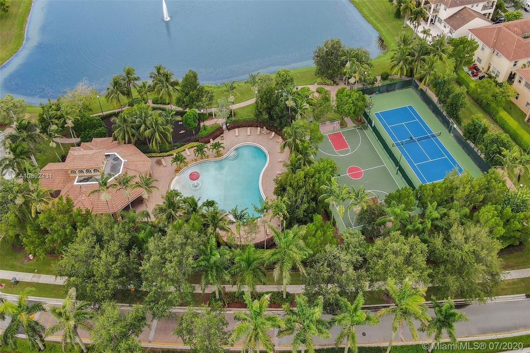 Arial view of amenities.