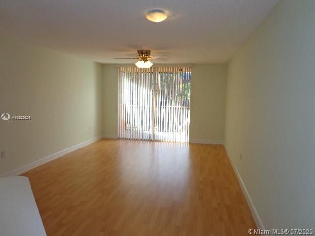 Recently Rented: $1,350 (1 beds, 1 baths, 810 Square Feet)