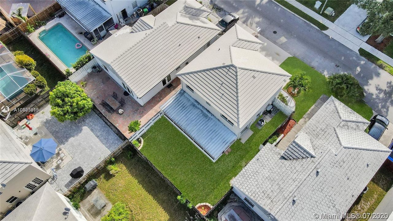 Недавно продано: $335,000 (3 спален, 2 ванн, 1344 Квадратных фут)