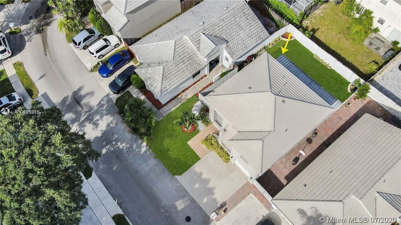Недавно продано: $335,000 (3 спален, 2 ванн, 1344 Квадратных фут)