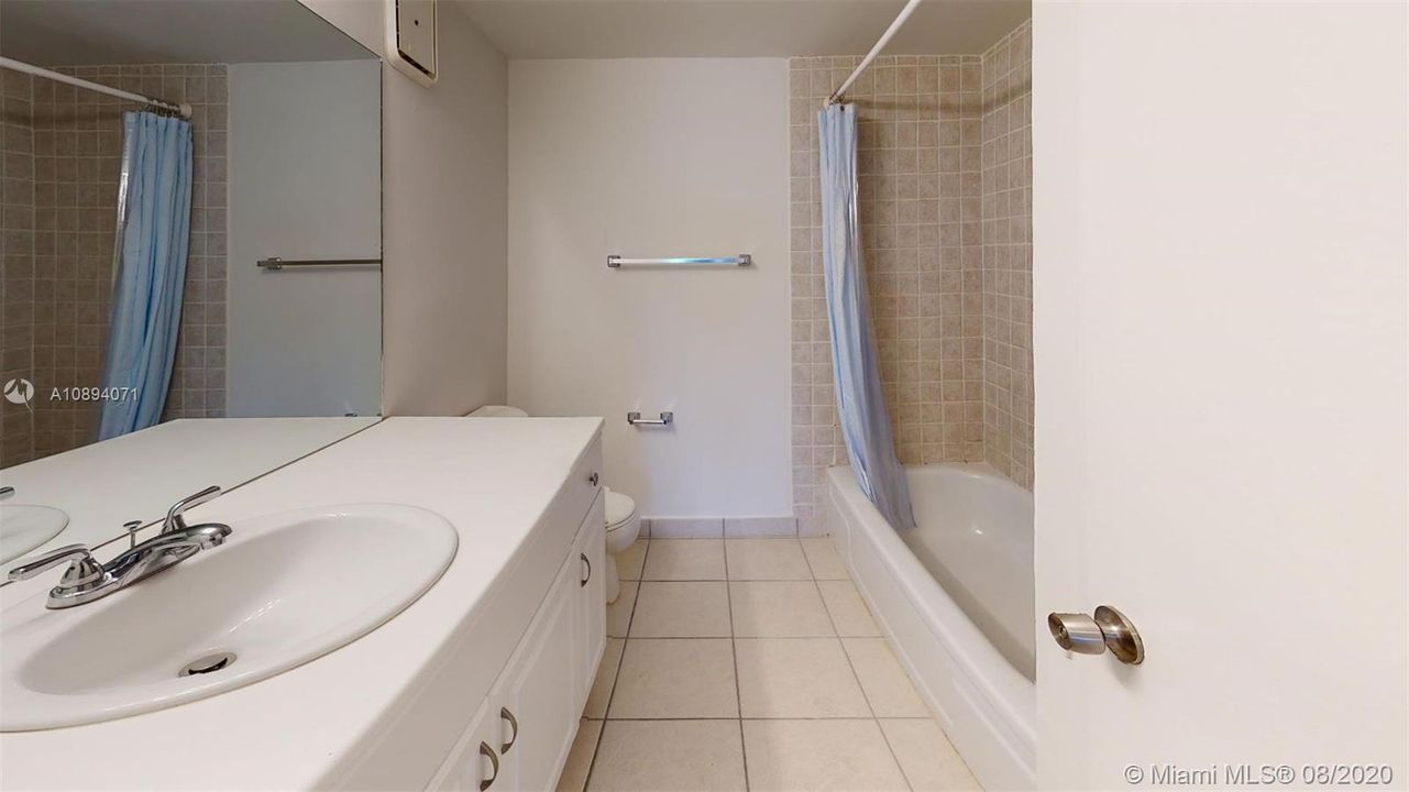 Недавно арендовано: $1,500 (1 спален, 1 ванн, 812 Квадратных фут)