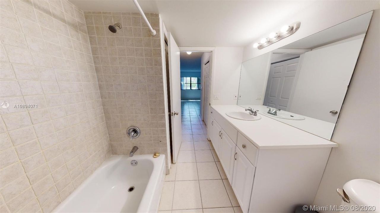 Недавно арендовано: $1,500 (1 спален, 1 ванн, 812 Квадратных фут)