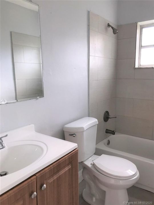 Recently Rented: $995 (1 beds, 1 baths, 0 Square Feet)