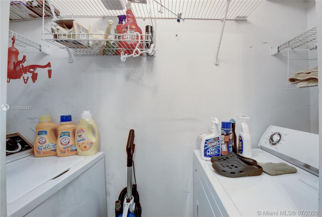 Vendido Recientemente: $150,000 (2 camas, 2 baños, 903 Pies cuadrados)