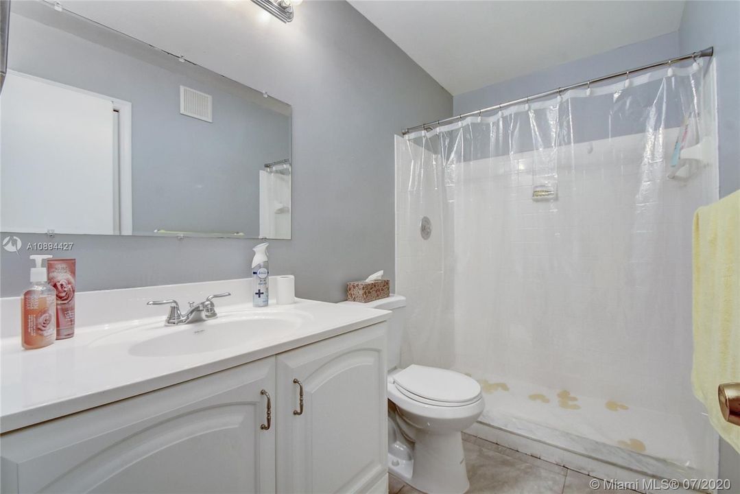 Vendido Recientemente: $150,000 (2 camas, 2 baños, 903 Pies cuadrados)