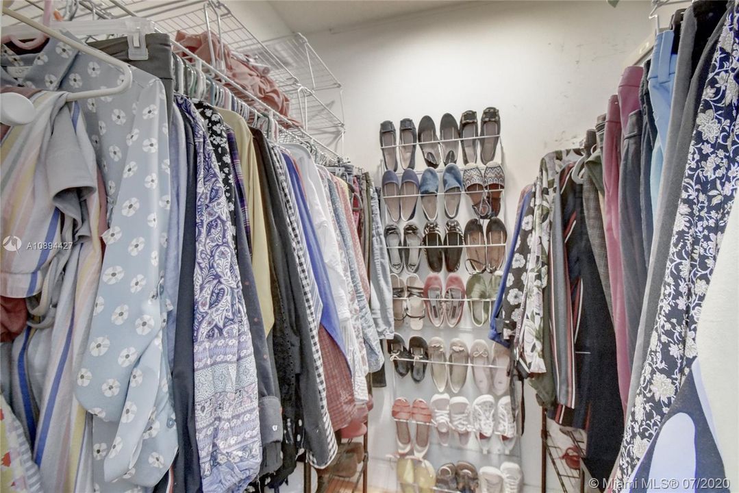 Vendido Recientemente: $150,000 (2 camas, 2 baños, 903 Pies cuadrados)