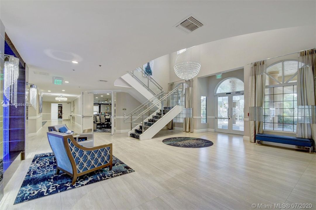 Recently Sold: $225,000 (3 beds, 2 baths, 1282 Square Feet)