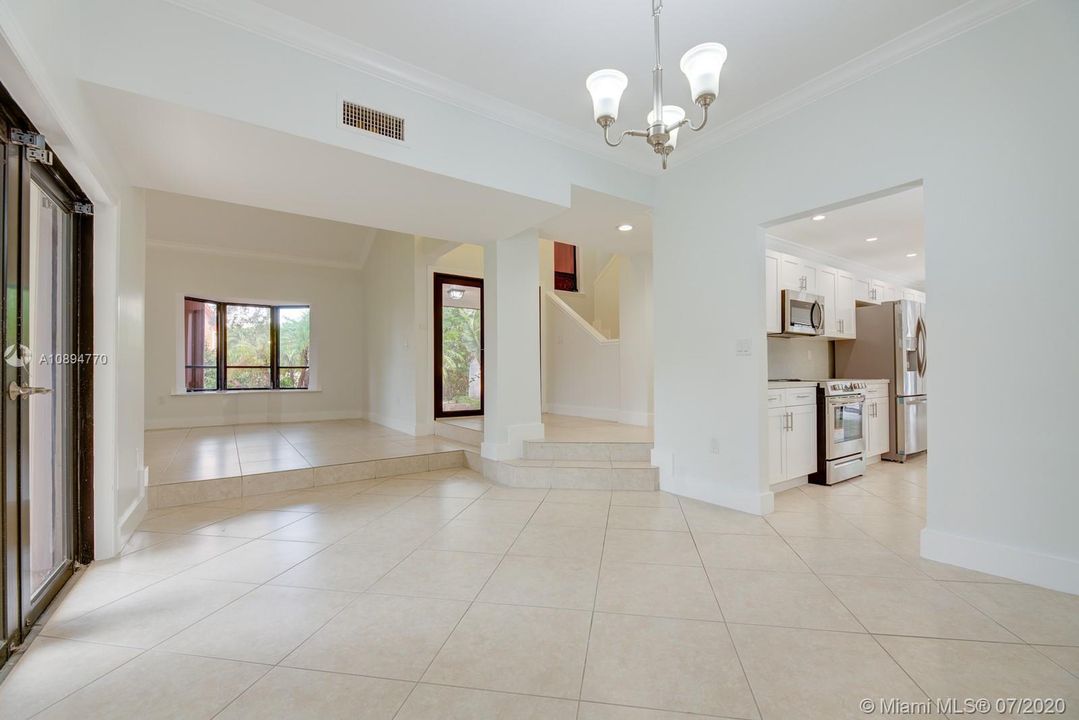 Recently Rented: $3,295 (4 beds, 3 baths, 2517 Square Feet)