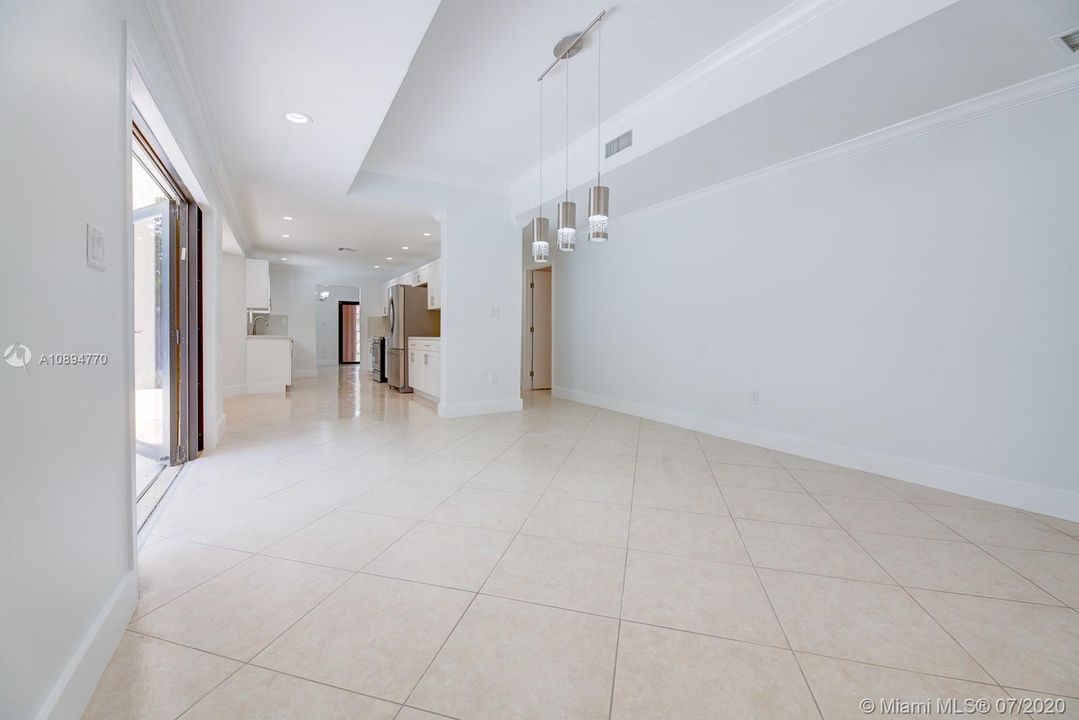 Recently Rented: $3,295 (4 beds, 3 baths, 2517 Square Feet)