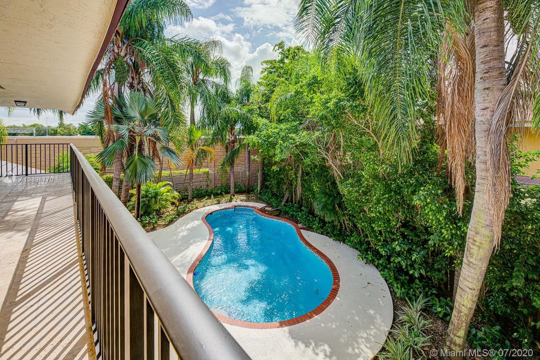 Recently Rented: $3,295 (4 beds, 3 baths, 2517 Square Feet)