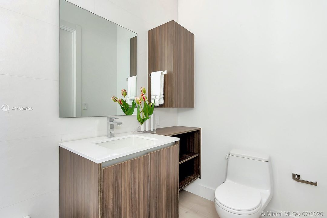 Recently Sold: $1,950,000 (5 beds, 5 baths, 0 Square Feet)