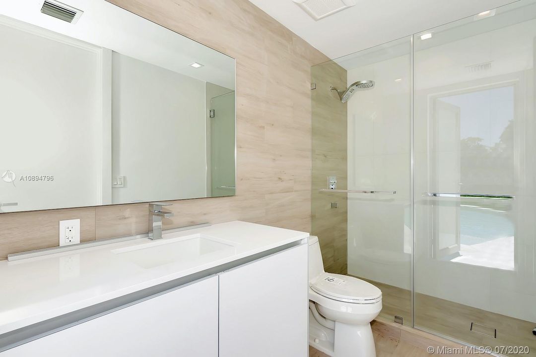 Recently Sold: $1,950,000 (5 beds, 5 baths, 0 Square Feet)