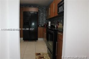 Recently Sold: $258,000 (1 beds, 1 baths, 1021 Square Feet)