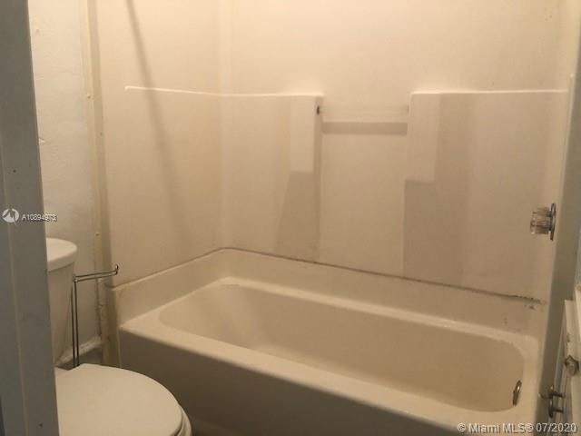 Недавно арендовано: $600 (0 спален, 1 ванн, 150 Квадратных фут)