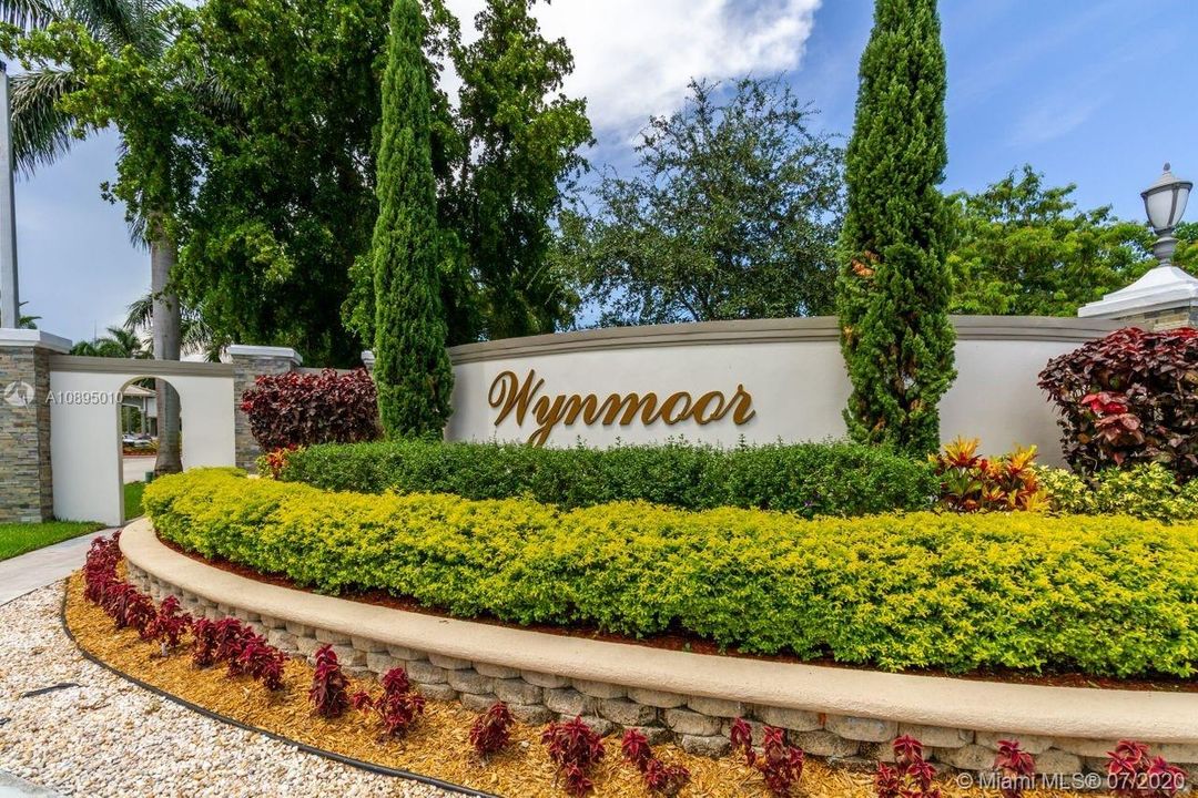 Recently Sold: $68,000 (1 beds, 1 baths, 798 Square Feet)